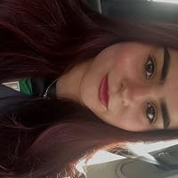 Profile Image for Lauana.