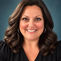 Profile Image for Carrie Davis.