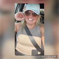 Profile Image for Carrie Plohg.