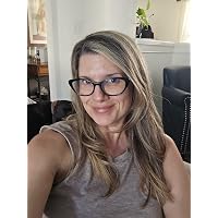 Profile Image for Heather McPaul.