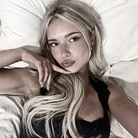 Profile Image for Mila.