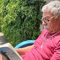 Profile Image for Elmer Veloso.