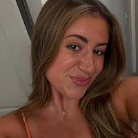 Profile Image for maddie rakich.