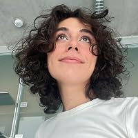 Profile Image for Diana.