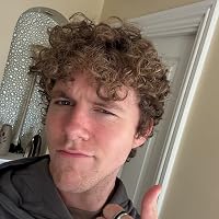 Profile Image for Ollie Barnes.