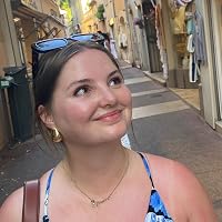 Profile Image for Lisa Schwab.