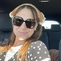 Profile Image for Therese Busch.