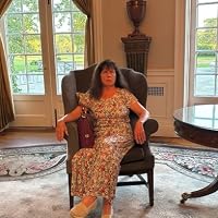 Profile Image for Rose Joyce.