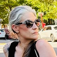 Profile Image for Nika Ilona Williams.