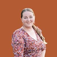 Profile Image for Julie Remington.