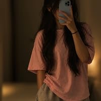 Profile Image for Mikaylareadsstuff_.