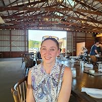 Profile Image for Julie Fischer.