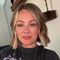 Profile Image for Michelle Heiser.