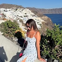 Profile Image for Kylie Wazonek.