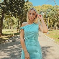 Profile Image for Andreea.