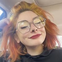 Profile Image for Sadie Dunbar.