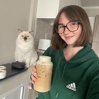 Profile Image for EA🧚♀️.