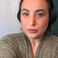 Profile Image for Carrie.