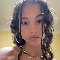Profile Image for nana.