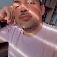 Profile Image for Federico.