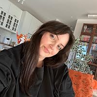 Profile Image for Sandra.
