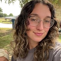 Profile Image for Eve Gunn.