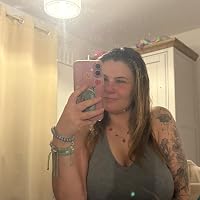 Profile Image for Lyndsey Noble.