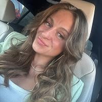 Profile Image for Lauren Harrison-Brant.