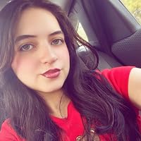 Profile Image for Esther Romero.