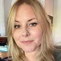 Profile Image for Candice Coltrin.