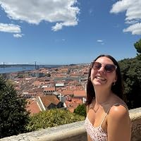 Profile Image for Erika Bauerlein.