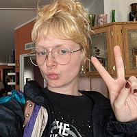 Profile Image for Maddy Walock.