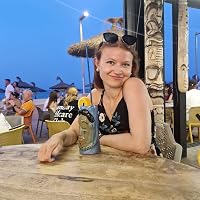 Profile Image for Nicole Anderson.