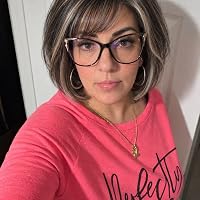 Profile Image for Nicole Russomanno.