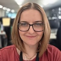Profile Image for Caroline.
