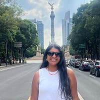 Profile Image for Isa Pineda.