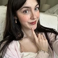 Profile Image for Savannah Noel.