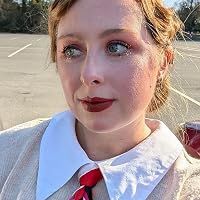 Profile Image for Caroline.