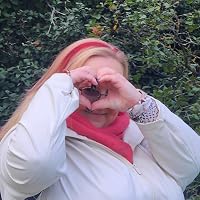 Profile Image for Heidi.