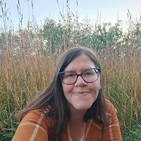 Profile Image for Kristy Trauzzi.